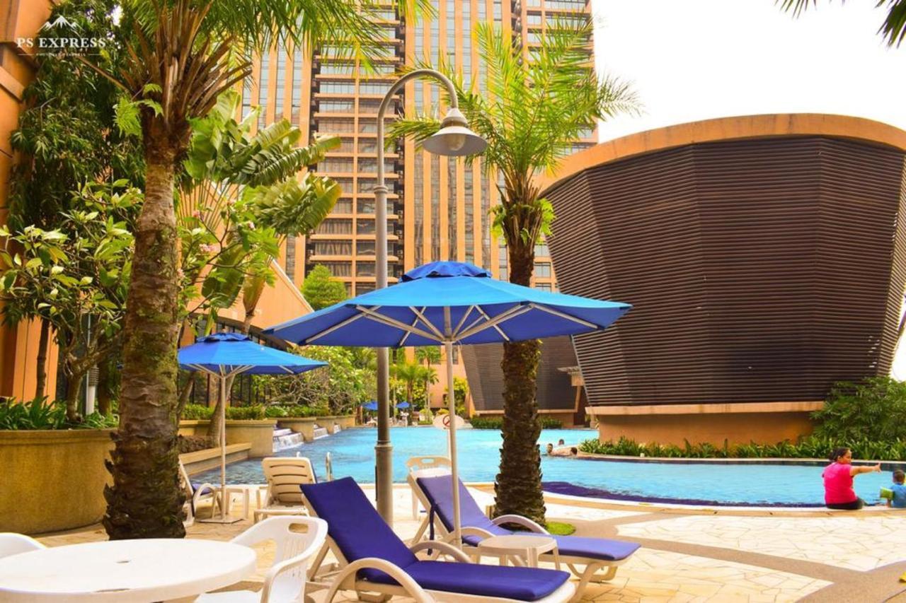 Residence Suite At Berjaya Times Square Kl Kuala Lumpur Esterno foto