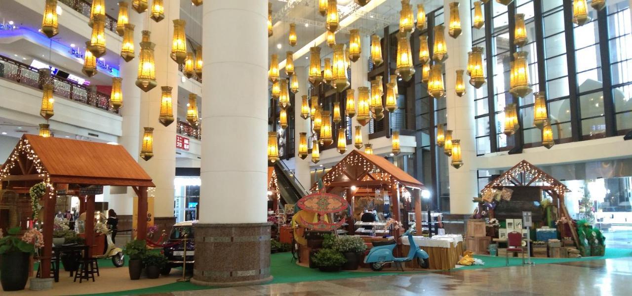 Residence Suite At Berjaya Times Square Kl Kuala Lumpur Esterno foto
