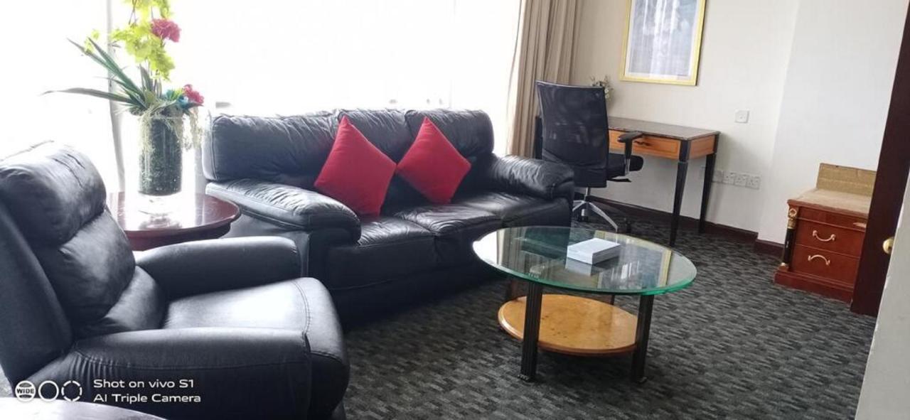 Residence Suite At Berjaya Times Square Kl Kuala Lumpur Esterno foto